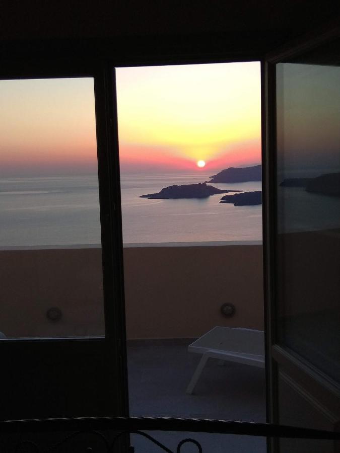 Santa Rinoula Suites Sea Sunset Views Adults Only 메갈로호리 외부 사진