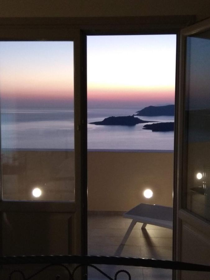 Santa Rinoula Suites Sea Sunset Views Adults Only 메갈로호리 외부 사진