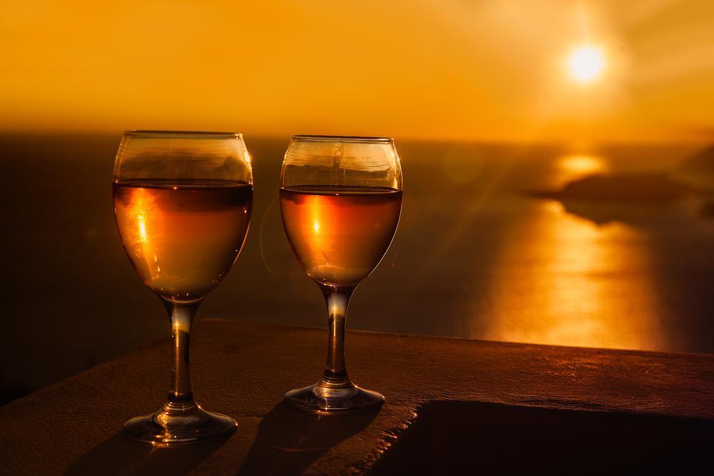 Santa Rinoula Suites Sea Sunset Views Adults Only 메갈로호리 외부 사진