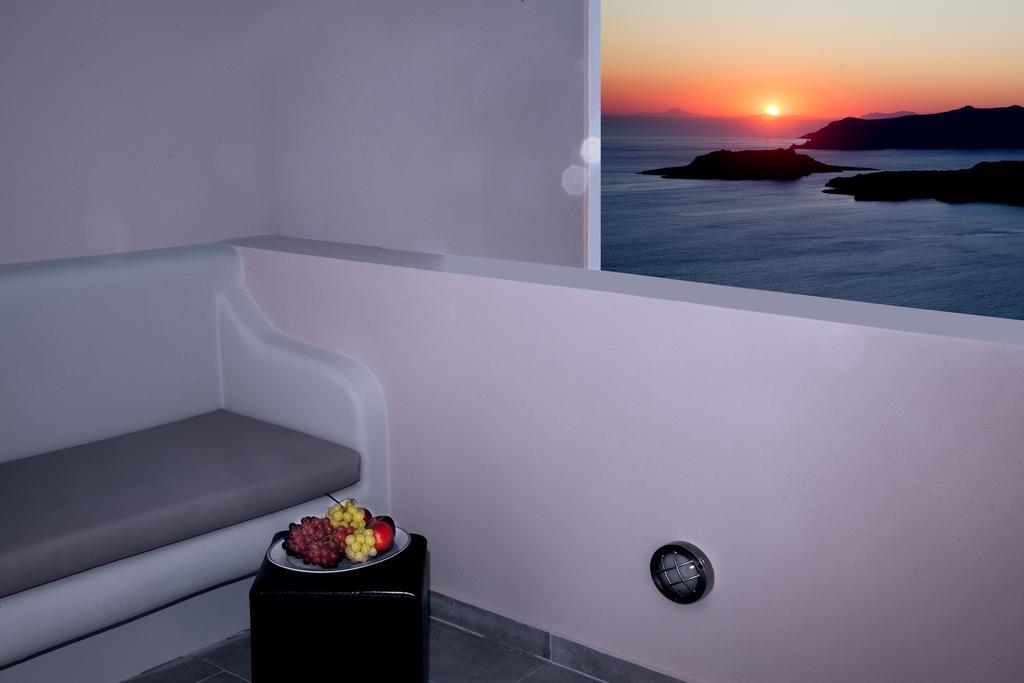Santa Rinoula Suites Sea Sunset Views Adults Only 메갈로호리 외부 사진