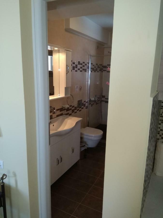 Santa Rinoula Suites Sea Sunset Views Adults Only 메갈로호리 외부 사진